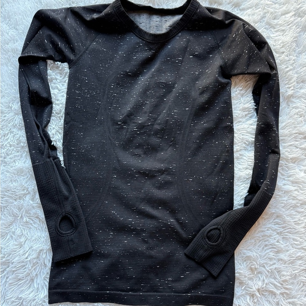 lululemon athletica Black Speckled Long Sleeve Top